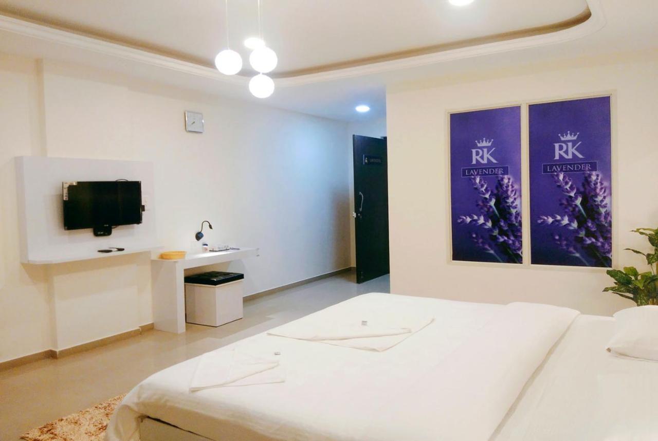 Rk - Inn Premium Suites Bangalore Extérieur photo